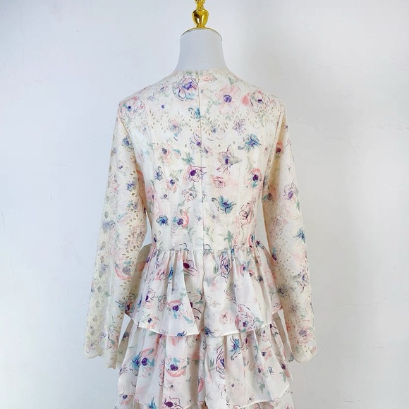 Designer-Style Lace Ruffle Maxi Dress - Picture 14 of 15